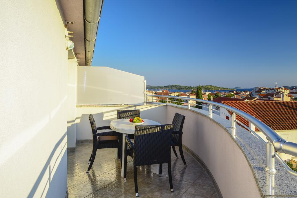 Apartments Resman Vodice Kültér fotó