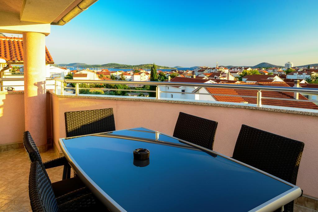 Apartments Resman Vodice Kültér fotó